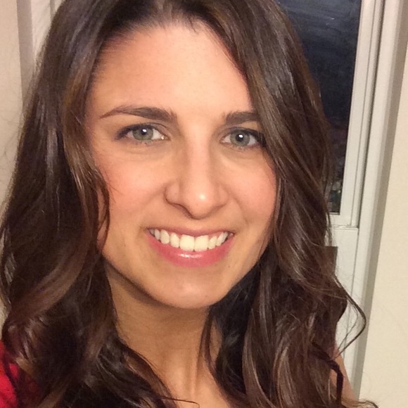 Meet your Posher, Megan - Picture 1 of 1